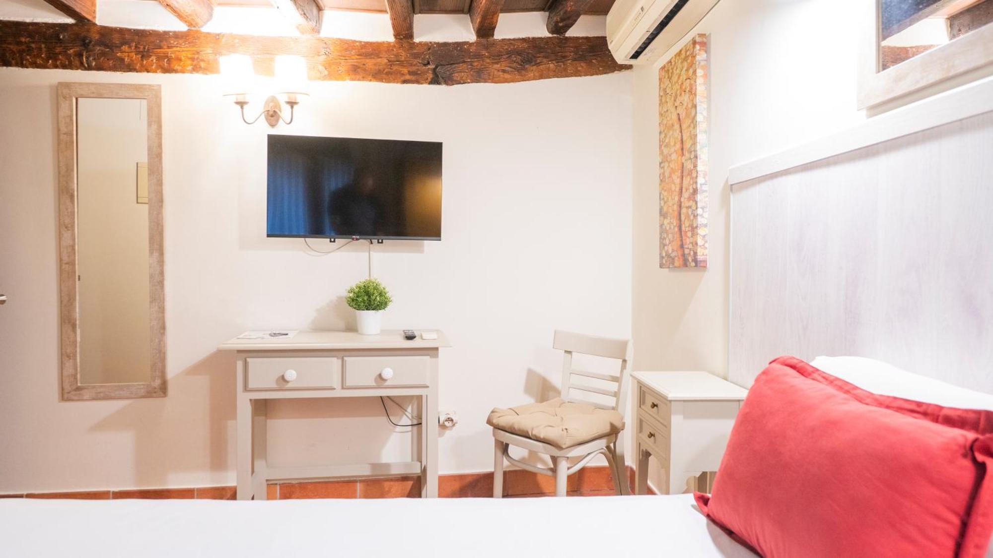 Guest house Hostal Alfonso XII By Toledo Ap