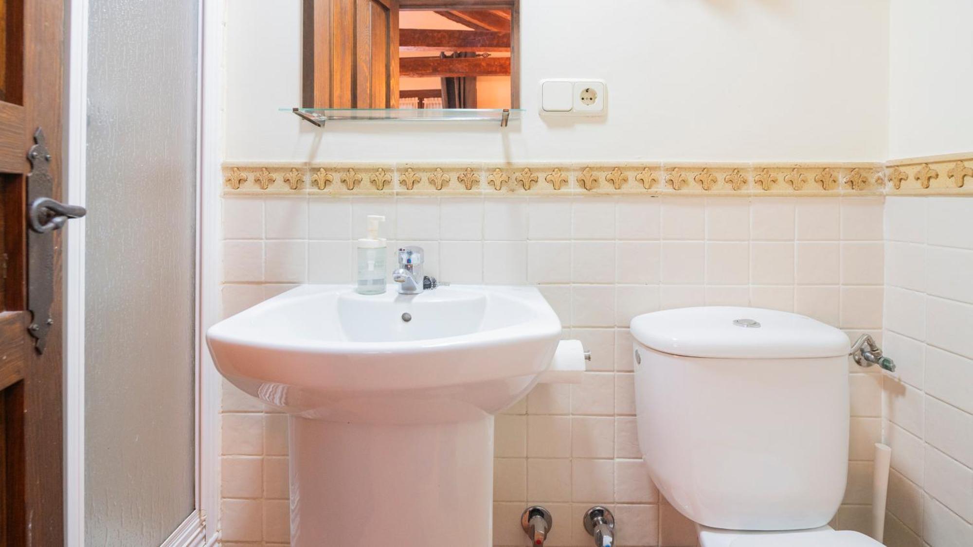 Guest house Hostal Alfonso XII By Toledo Ap Toledo